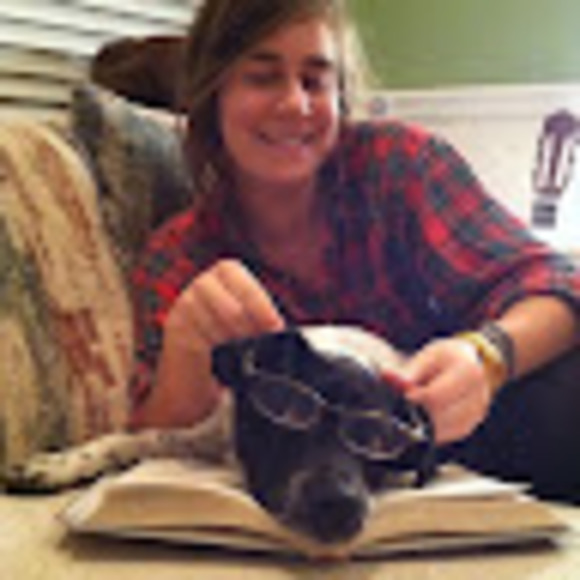 Meet your Posher, Leigh - Picture 1 of 1